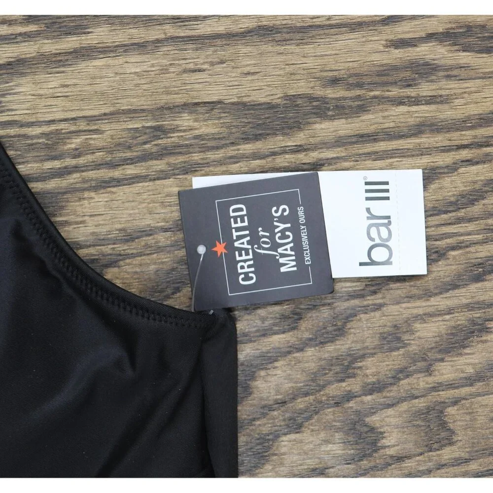 NWT Bar III Womens Resort Solids Keyhole Bikini Top Crossover MBRS24101 Black L